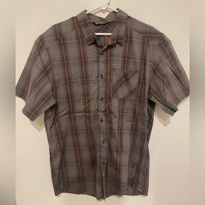 Arc’teryx short sleeve button up shirt